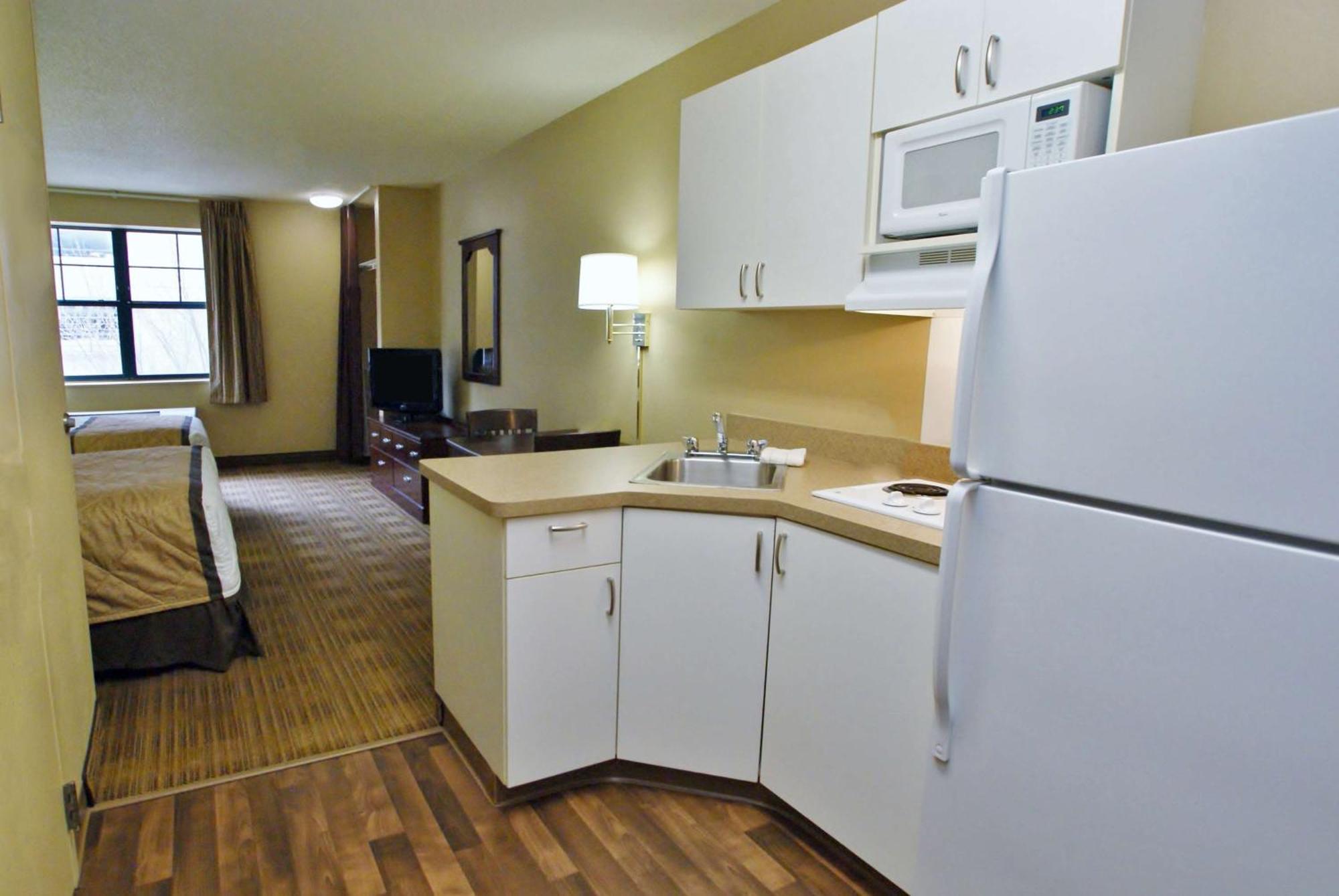 Extended Stay America Suites - Baltimore - Bel Air - Aberdeen Риверсайд Экстерьер фото