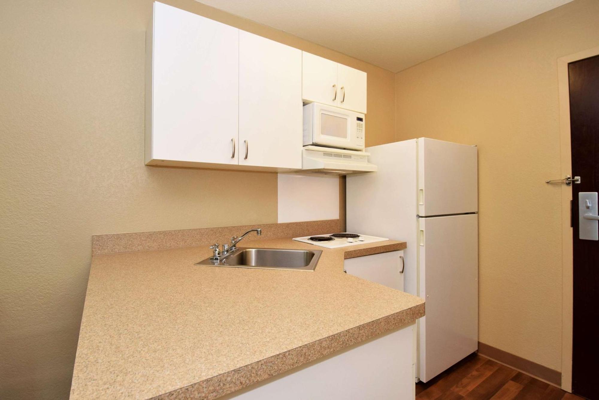 Extended Stay America Suites - Baltimore - Bel Air - Aberdeen Риверсайд Экстерьер фото